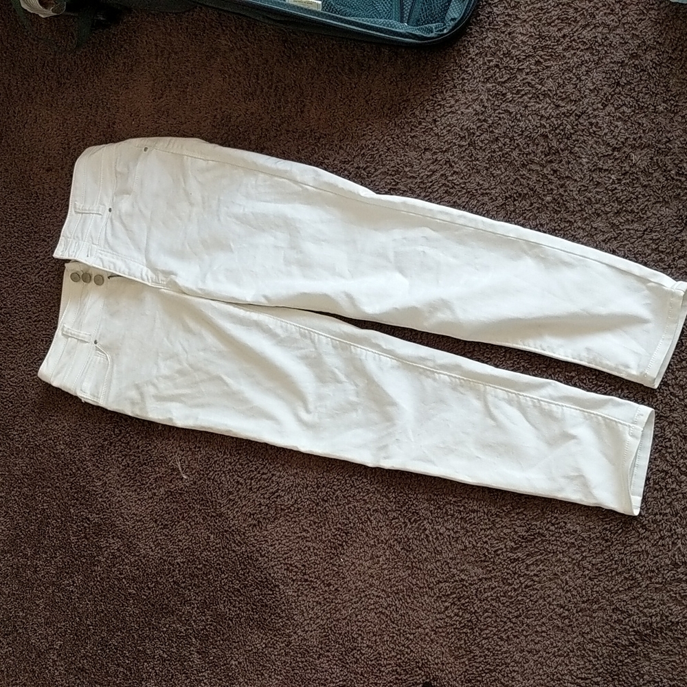 White fire los Angeles high rise jeans